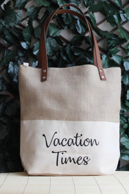 Vacation Times Sloganlı Jüt Kol Çantası